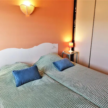 Les Colombes By Interhome