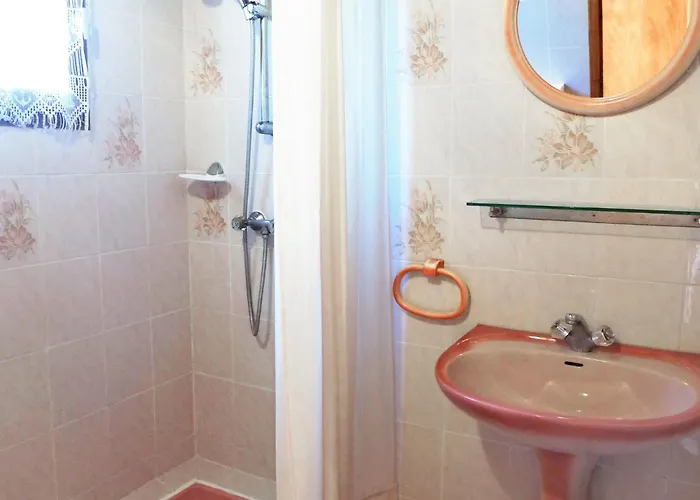 Les Colombes By Interhome *